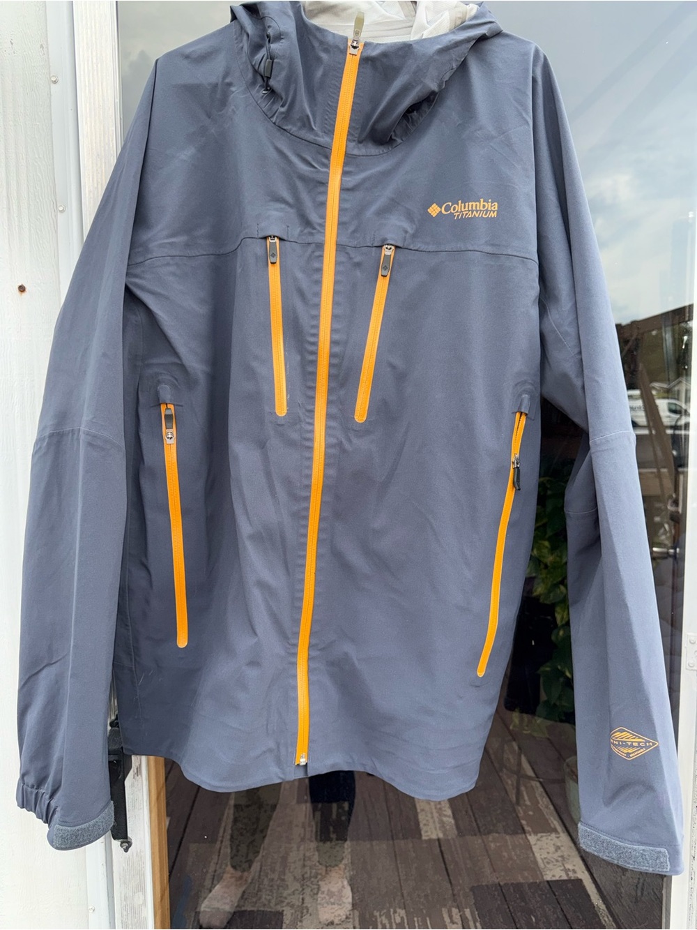 Columbia titanium shell jacket